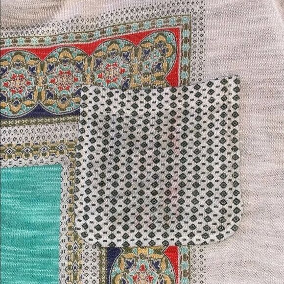 Democracy Cold Shoulder T-Shirt Size Medium - Picture 7 of 9